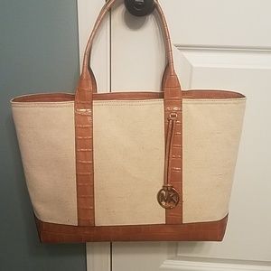 Michael Kors Tote